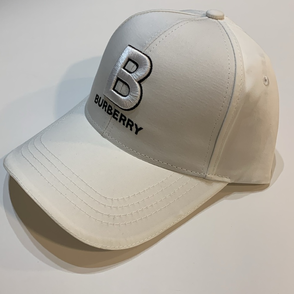 White Burberry Hat - Picture 3 of 7